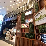 Summer Suites Klcc 2Br Apartments By Atiq