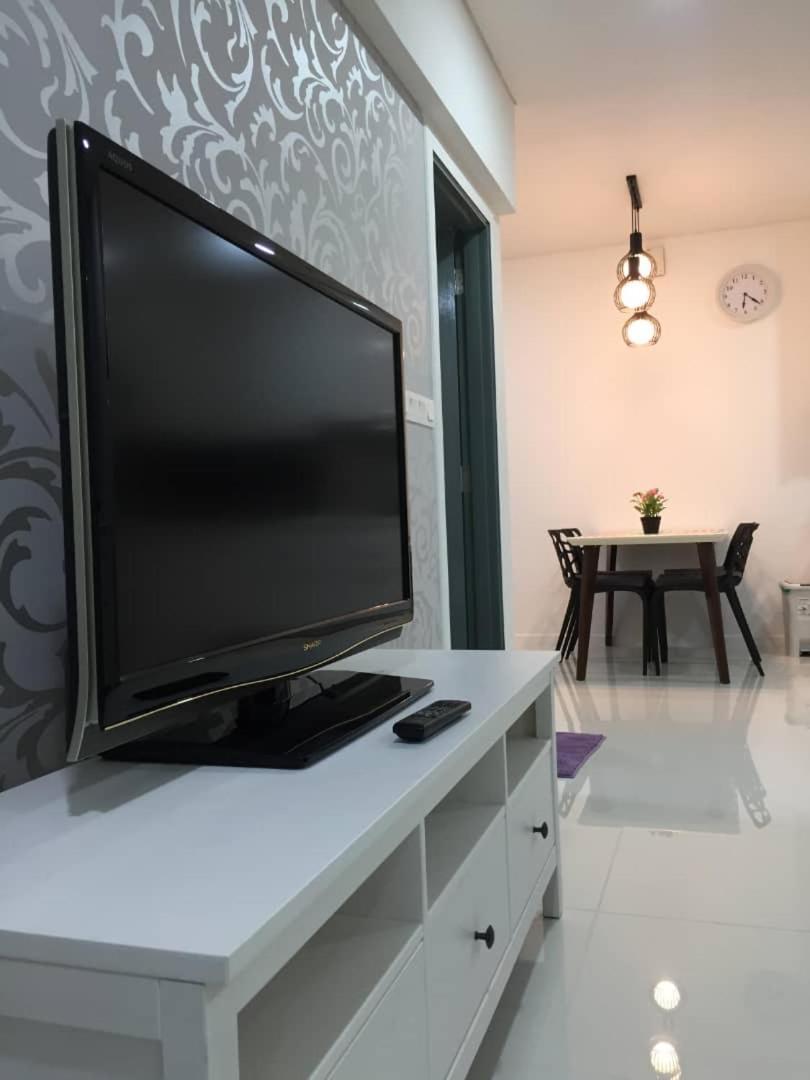 Pangsapuri Summer Klcc 2br By Atiq