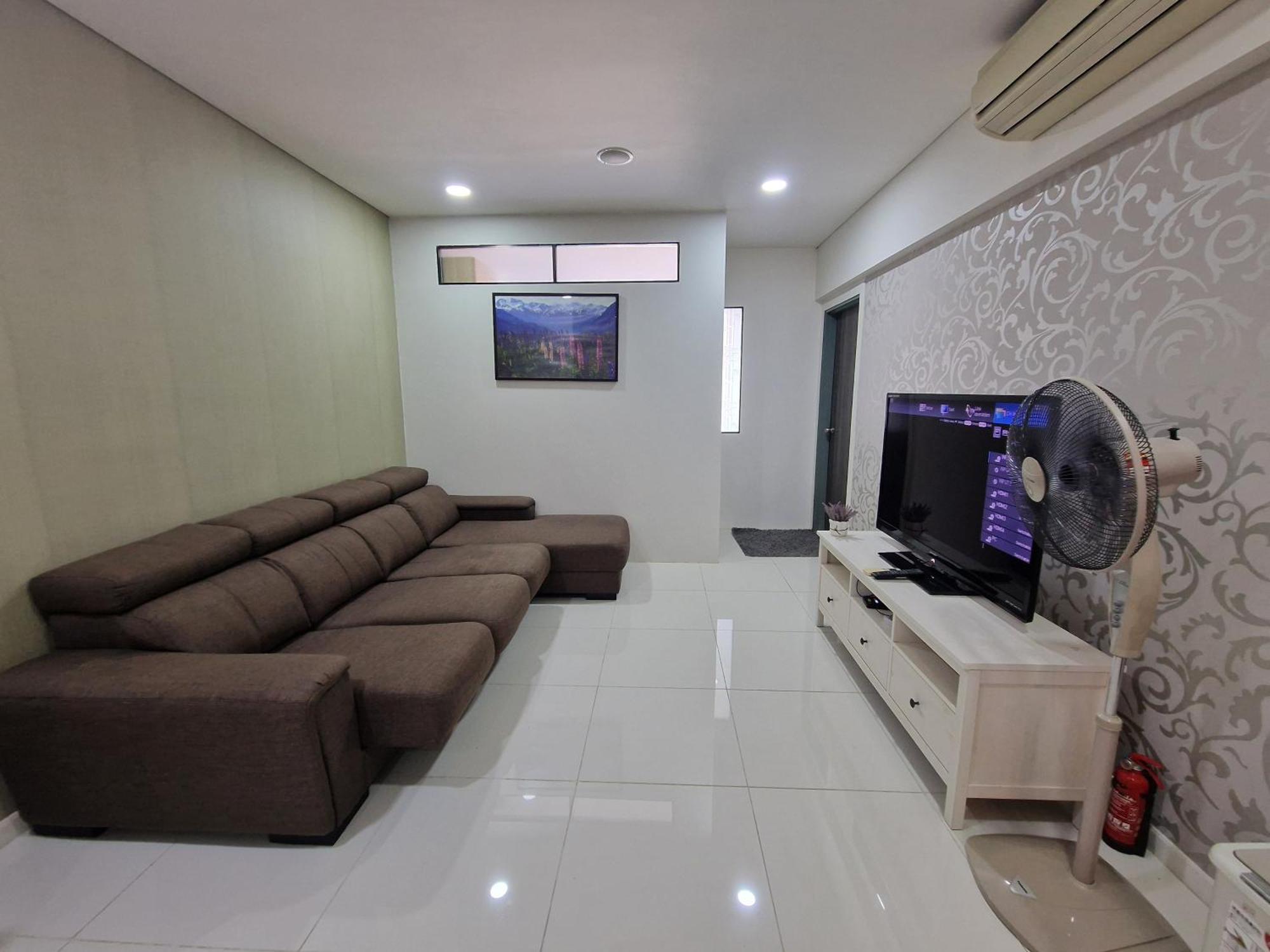 Summer Klcc 2br By Atiq Pangsapuri Kuala Lumpur