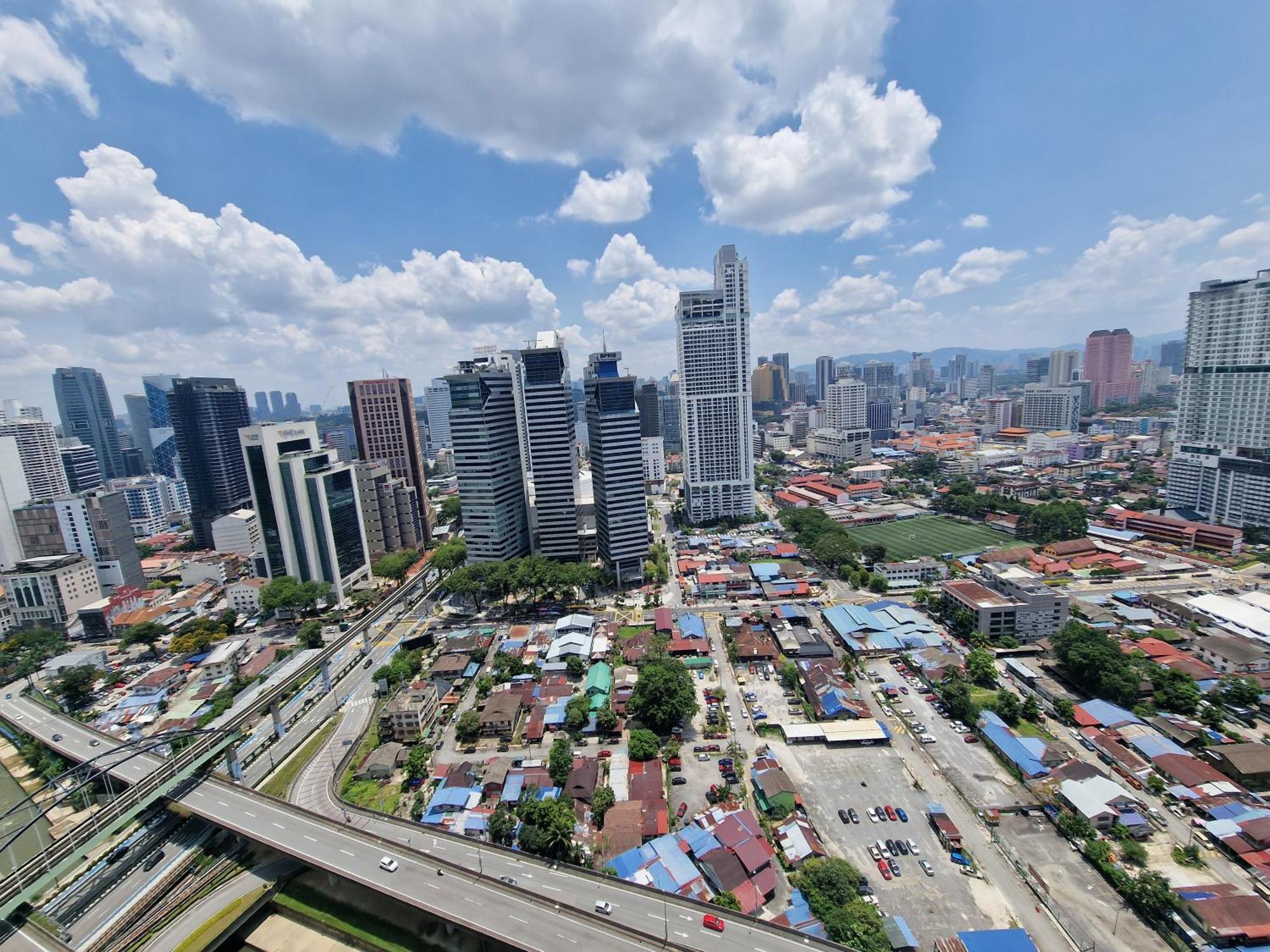 Pangsapuri Summer Klcc 2br By Atiq